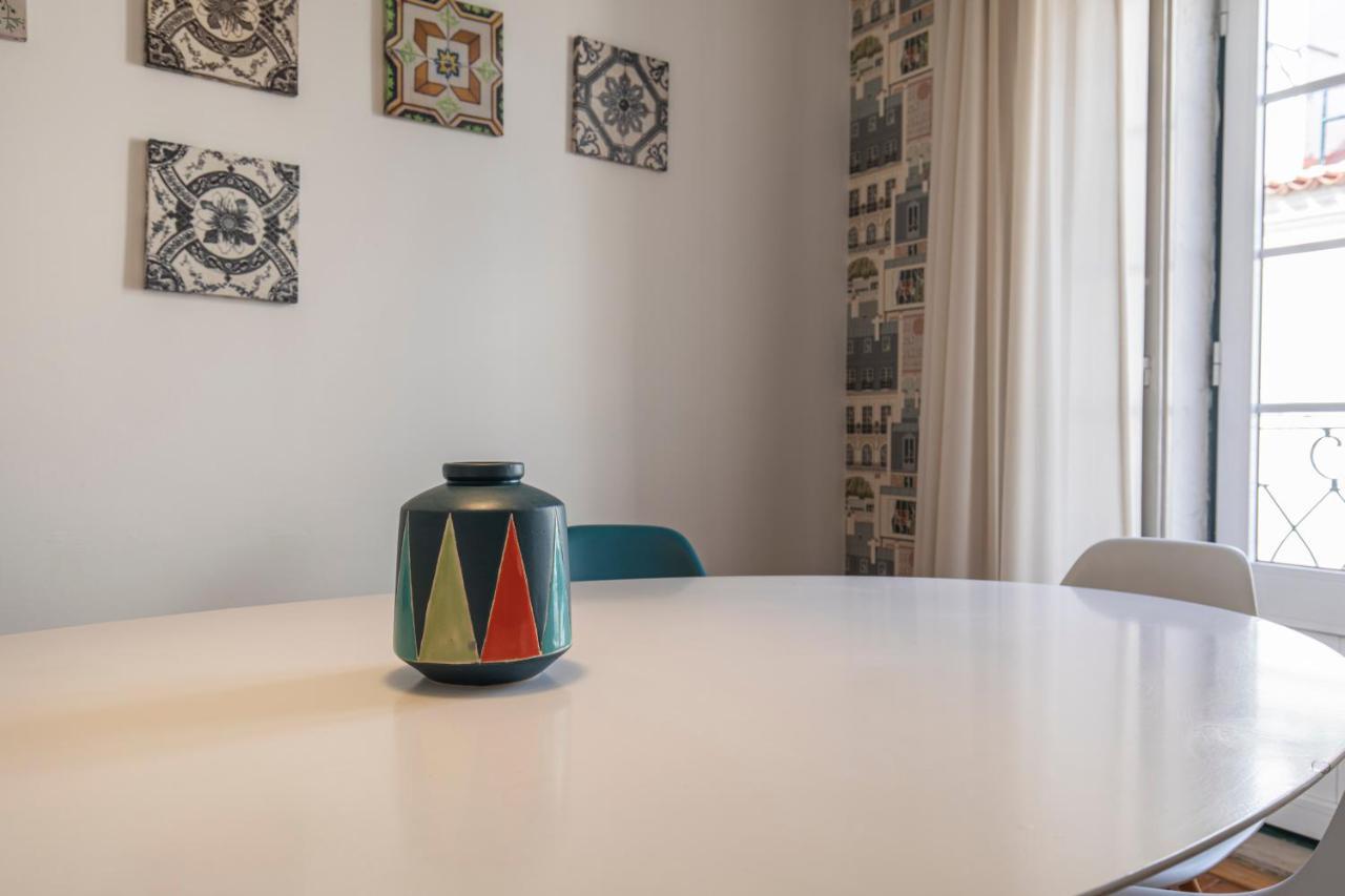 Condessa 2Bdr Duplex By Lovelystay Lisbon Luaran gambar